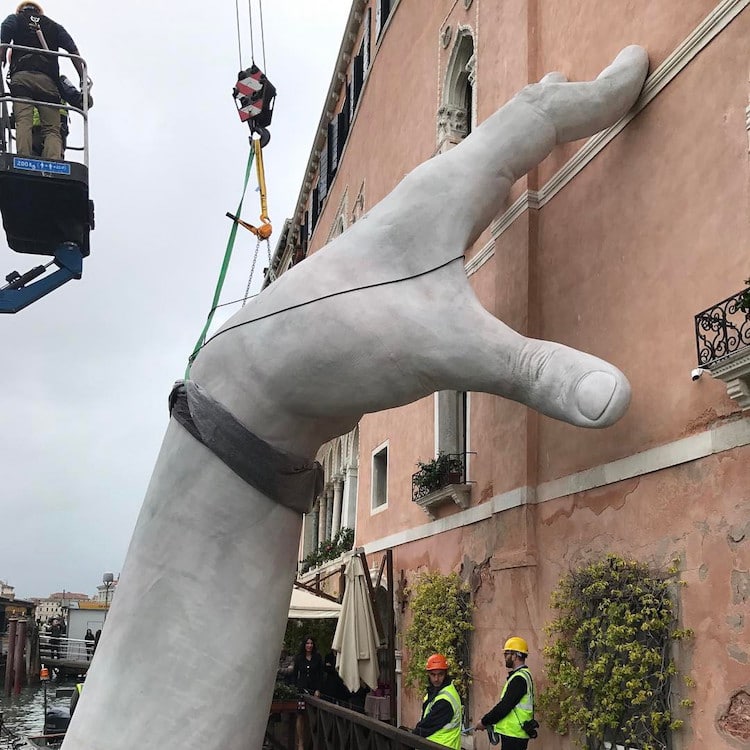 Contemporary Sculpture By Lorenzo Quinn Emerges From Venice S Lagoon