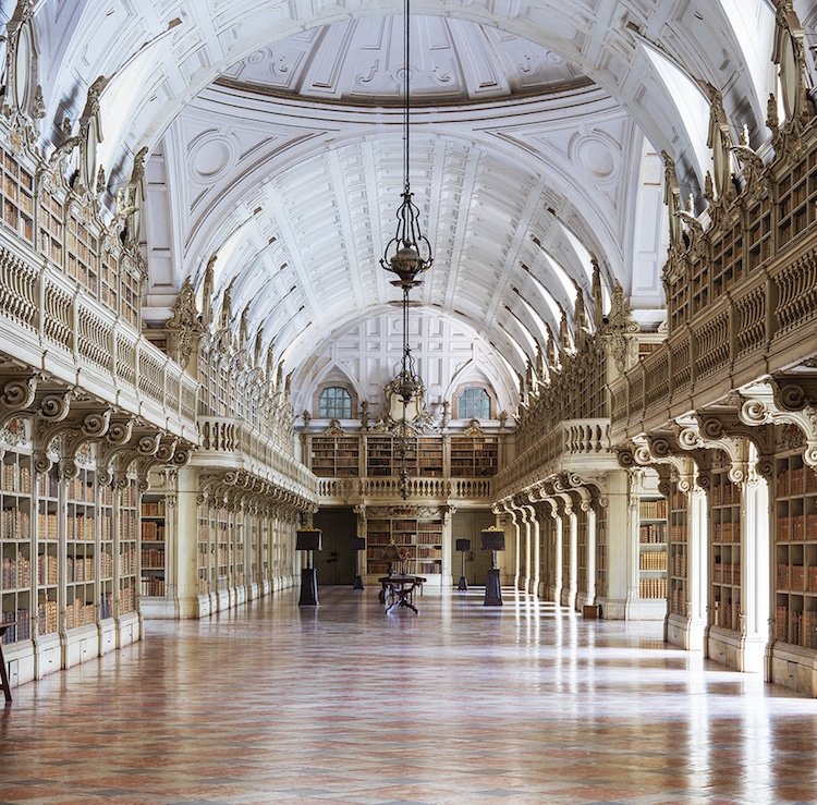 Palácio Nacional de Mafra library by reinhard gorner