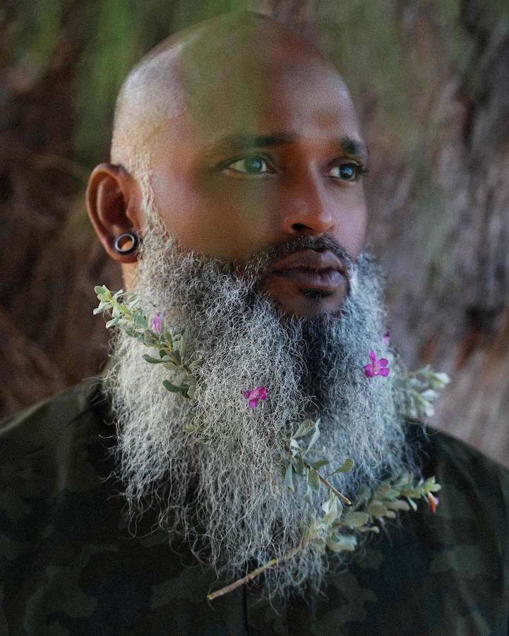 Men Flower Beard Trend
