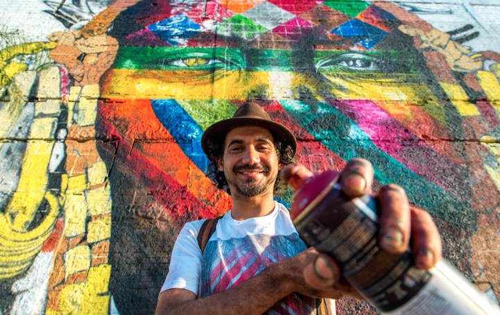Brazilian Graffiti Artist Paints Worlds Largest Street Mural For The