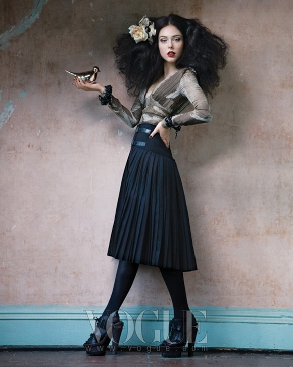 Its A Whimsical World Vogue Korea Oct 09 8 Pics 3471