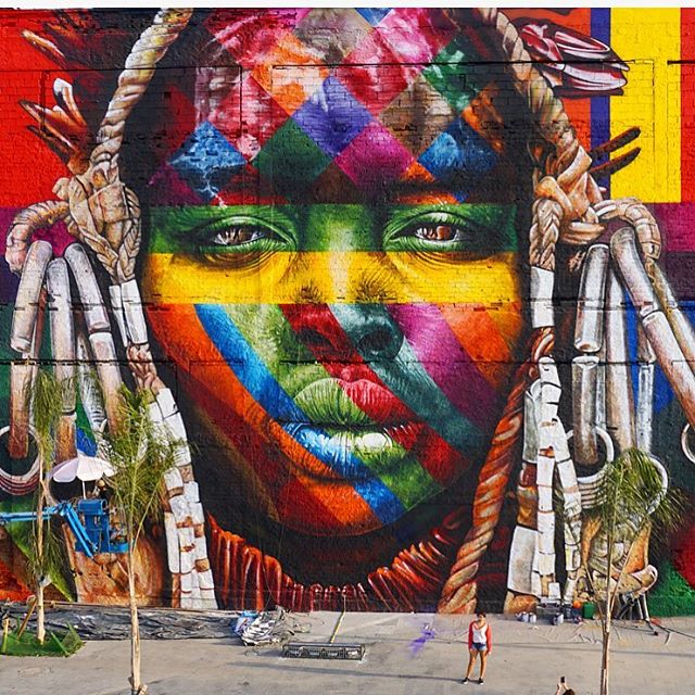 Brazilian Graffiti Artist Paints World's Largest Street