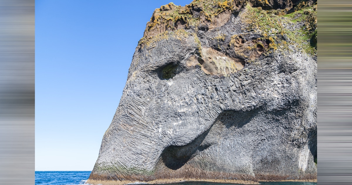 "Elephant Rock" Formation Looks Like Elephant Drinking in Ocean