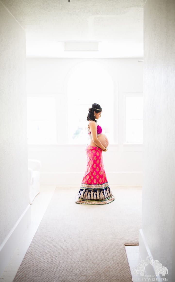 Gorgeous Indian Inspired Maternity Shoot Celebrates The Beauty Of Diversity My Modern Met 