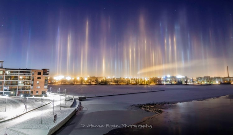 ay-callaghan-light-pillars-9