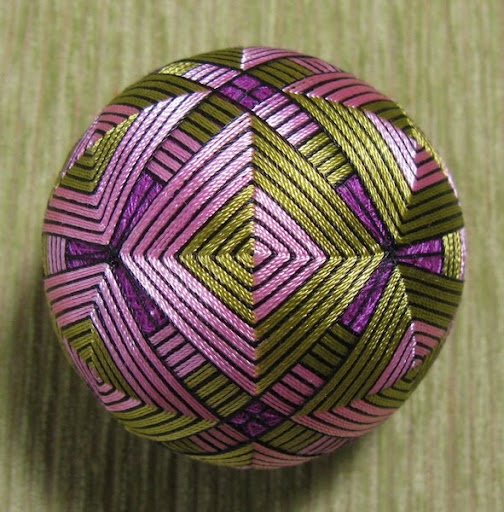 Temari ball with geometric design