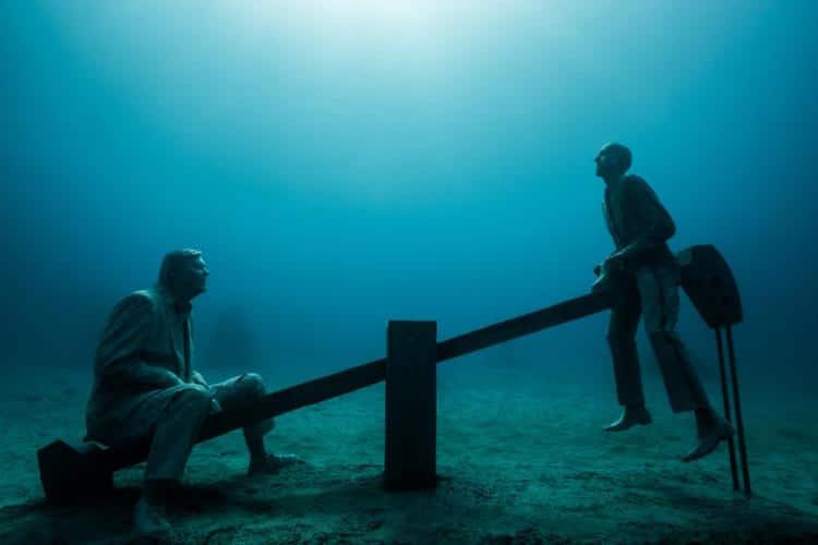 underwater sculpture jason decaires taylor museo atlantico lanzarote canary islands