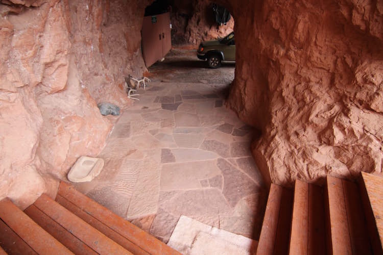 Cliff Haven Remote Utah House Built into Red Rocks