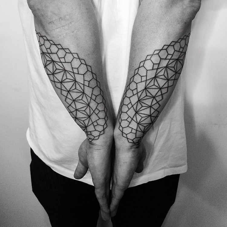 Geometric forearm in progress by Daz Crane, Alan's Tattoo Studio, Moreton,  UK : r/tattoos