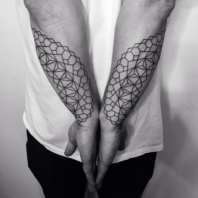 Mesmerizing Geometric Tattoos by Corey Divine