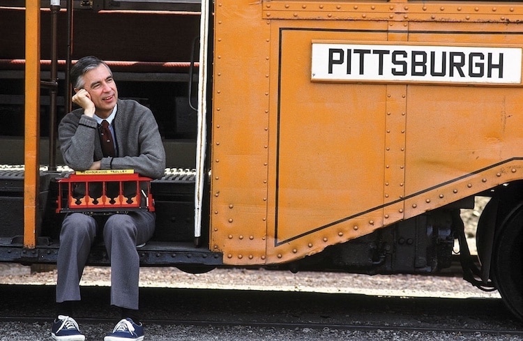 mister rogers airport petition pittsburgh