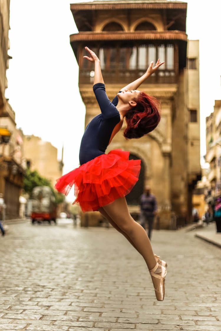 Ballerinas of Cairo mohamed taher photography feminism dance 