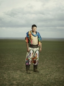 Feel the Power of Mongolian Wrestling with These Beautiful Portraits