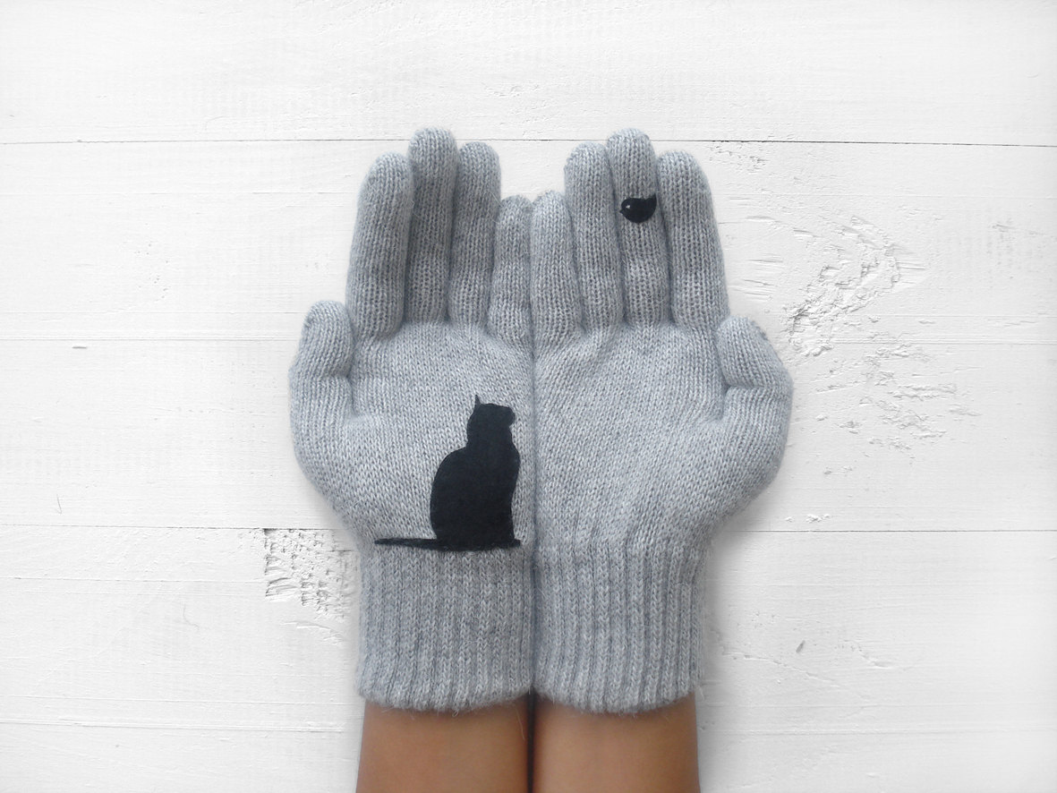Cute Gloves Reveal Unexpected Images When Placed Together