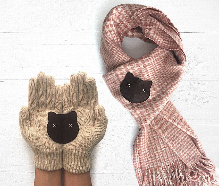 Cute Gloves Reveal Unexpected Images When Placed Together