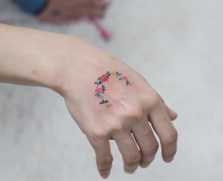 Zihee Tattoo Delicate Tattoos