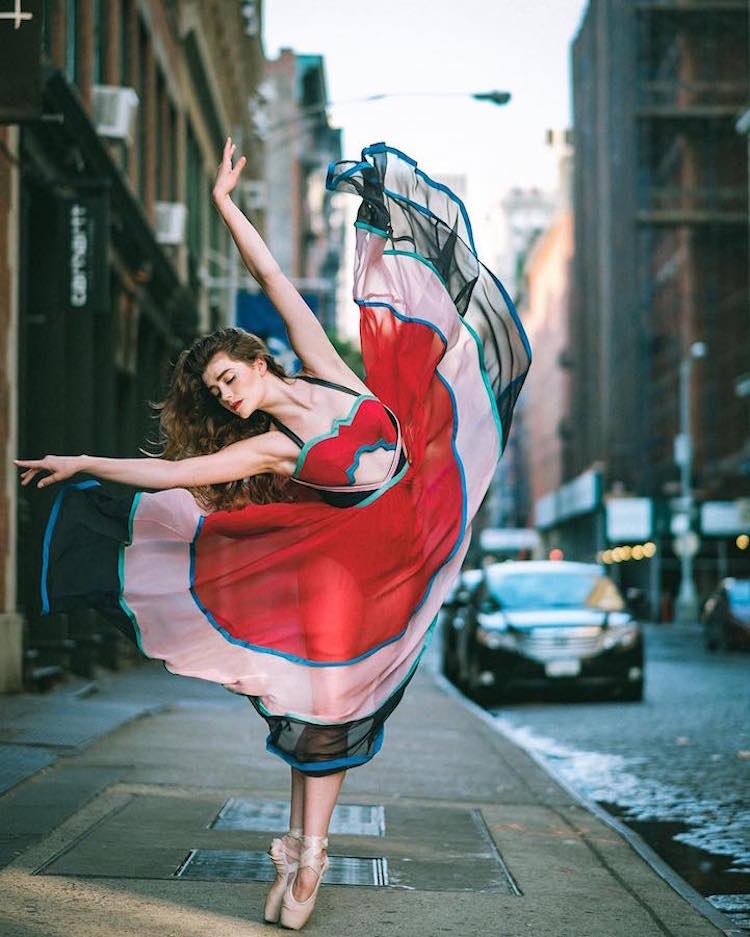 Dance Photographers Who Capture the Movement of Dancers omar robles