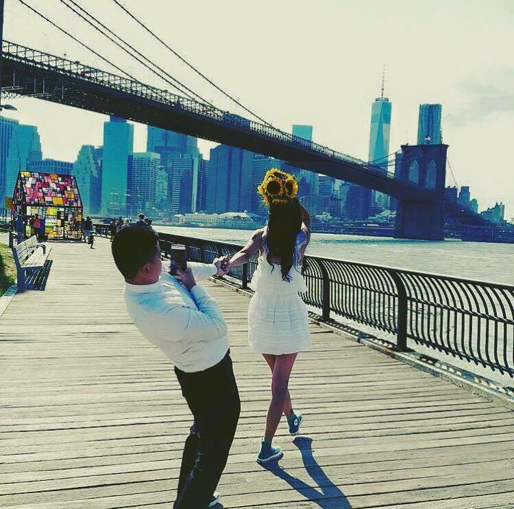 Hilarious Boyfriends of Instagram are a Behind the Scenes Look at Flawless Instagram Photos