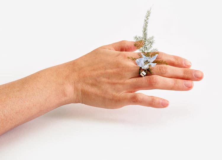 ikebana diy flower ring