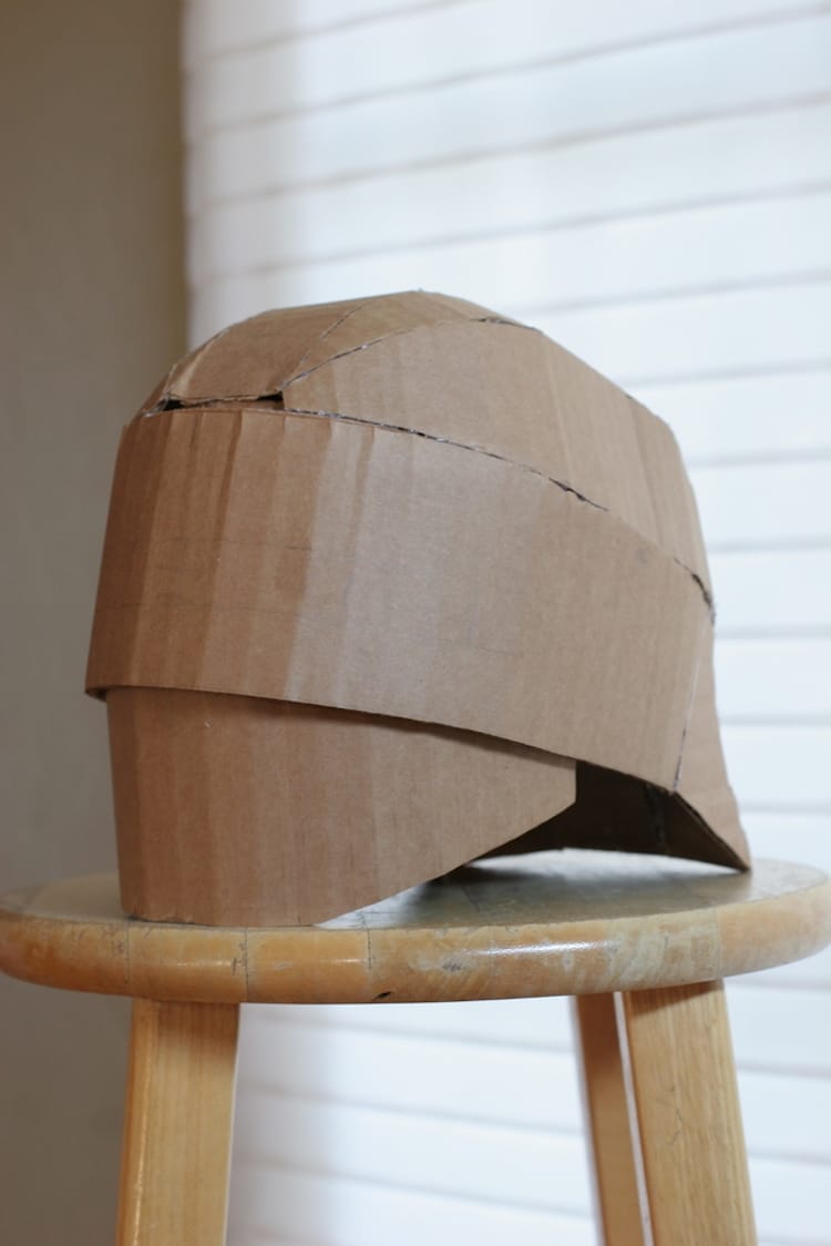 Fantastical Cardboard Costume DIY Turns Boxes into Knight