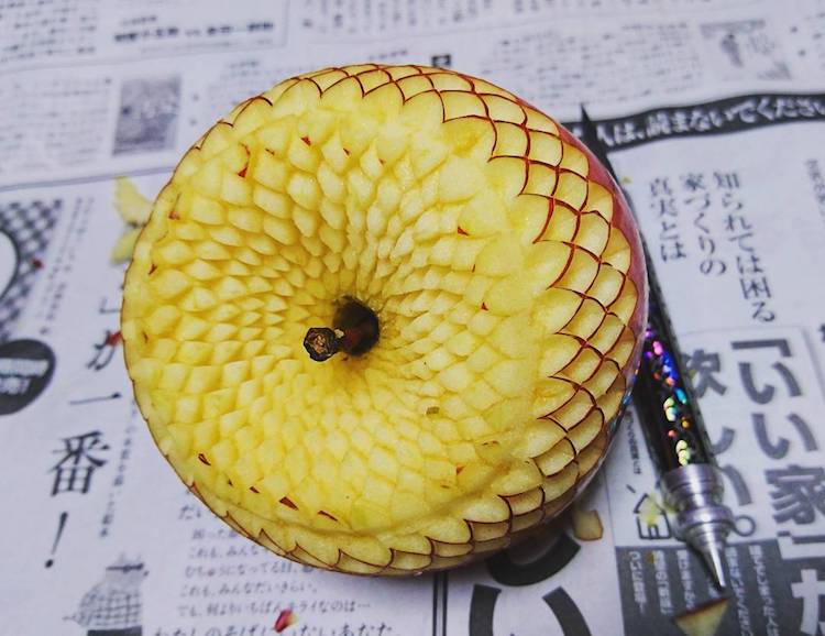 artistic food carving