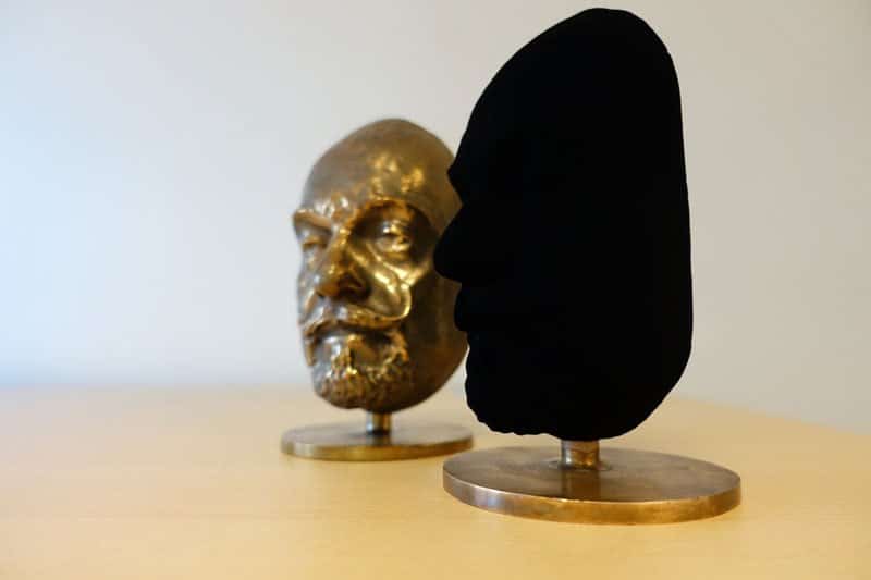 le Vantablack est la peinture noire la plus noire 