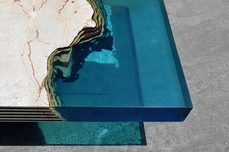 HAMILTON 23 Water Table by Alexandre Chapelin resin furniture