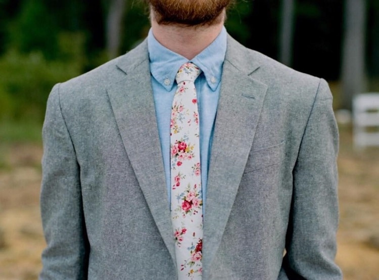 Burgundy Red Floral Tie - Grateful Gadgets