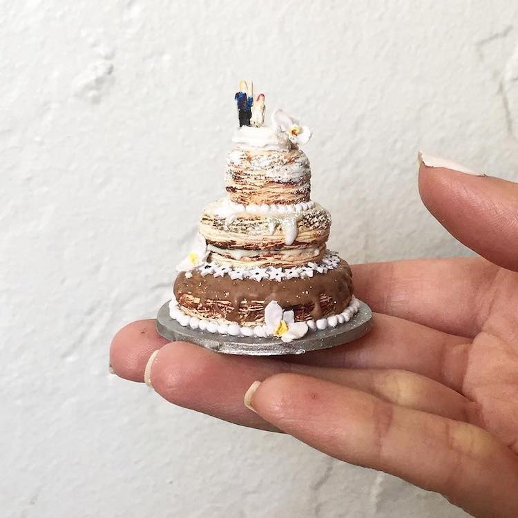 tiny art cakes
