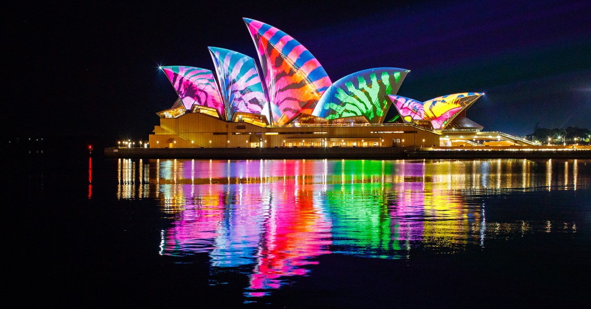 Light for Vivid Sydney 2017 Brighten the City