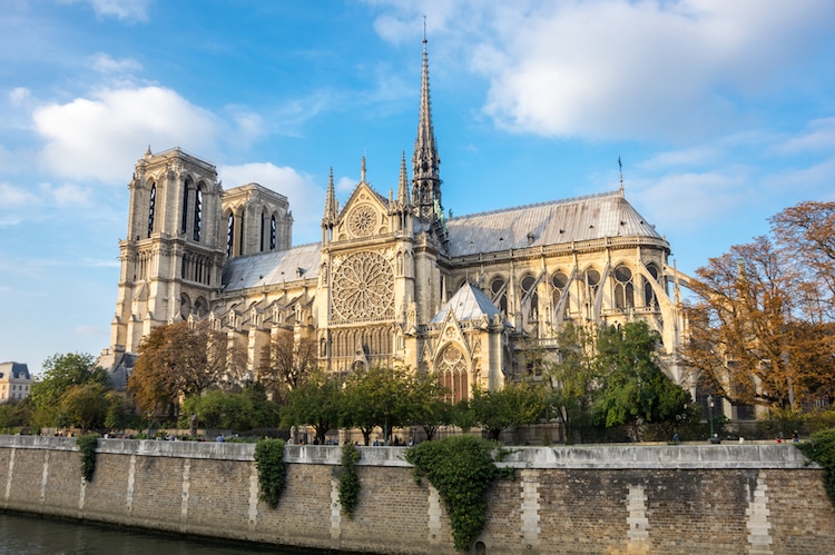 notre dame gothic architecture