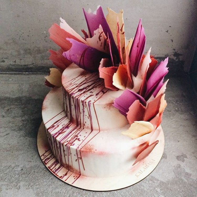 https://mymodernmet.com/wp/wp-content/uploads/2017/06/brushstroke-cakes-kalabasa-10.jpg