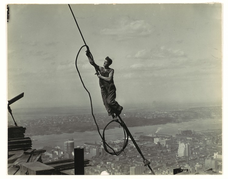 lewis hine empire state building
