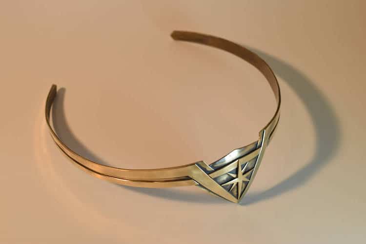 How to Make Wonder Woman Tiara