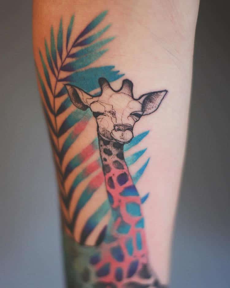 giraffe watercolor tattoo