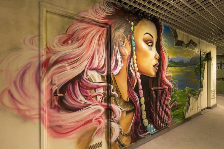 Artistas del graffiti en parís