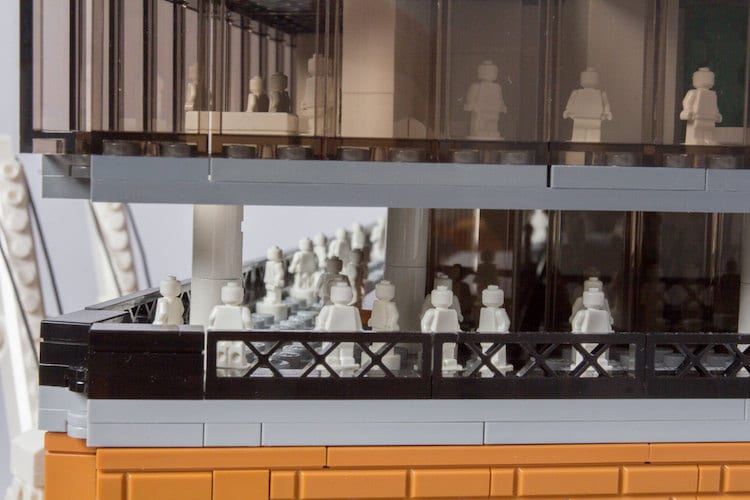 Elphilharmonie scale model LEGO