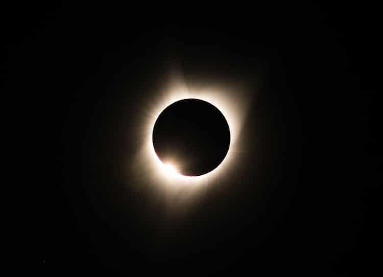 Total Eclipse Photography by Navid Baraty