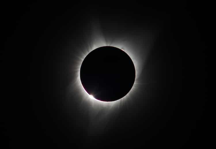 Total Eclipse Photography by Navid Baraty