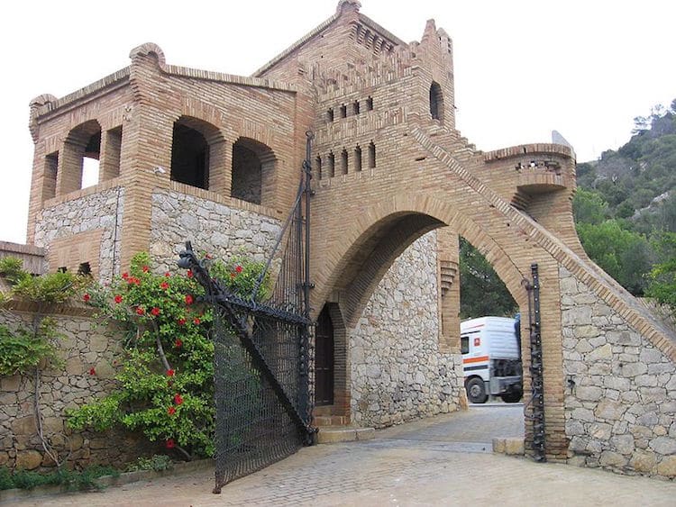 Antoni Gaudi Architecture Barcelona Art Nouveau Modernisme