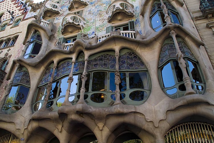 Antoni Gaudi Architecture Barcelona Art Nouveau Modernisme