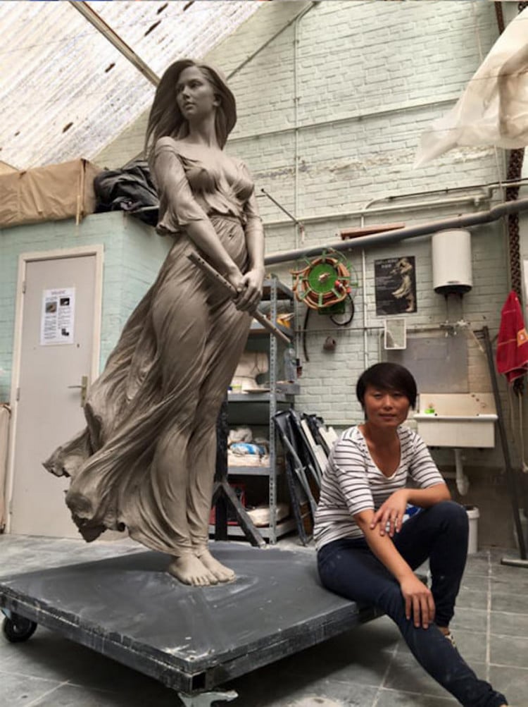 Artist Luo Li Rong Creates Graceful Figurative Sculptures ArtSheep