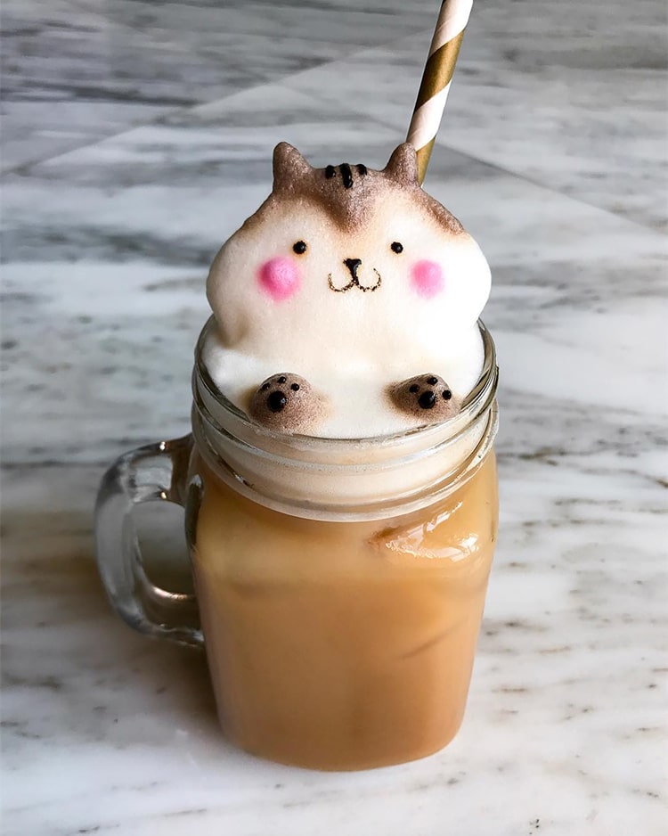 Daphne Tan 3-D Latte Art