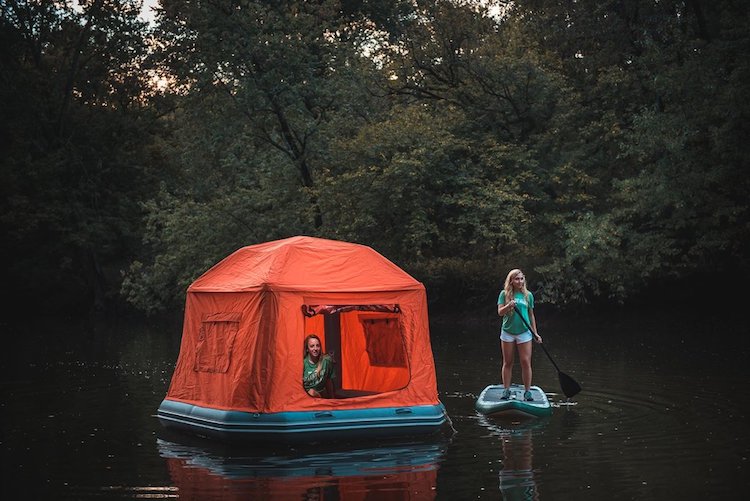 Floating Tent Smithfly