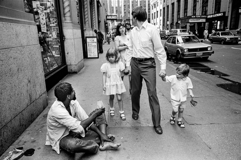 Richard Sandler, the Hero of New York Street Photography