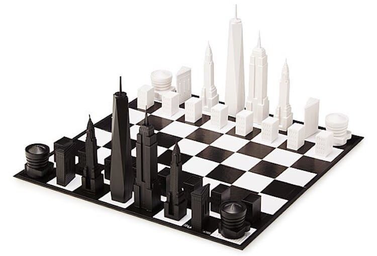 New York City Chess Set