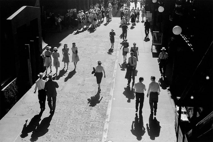 John Vachon 1940s Chicago street photography