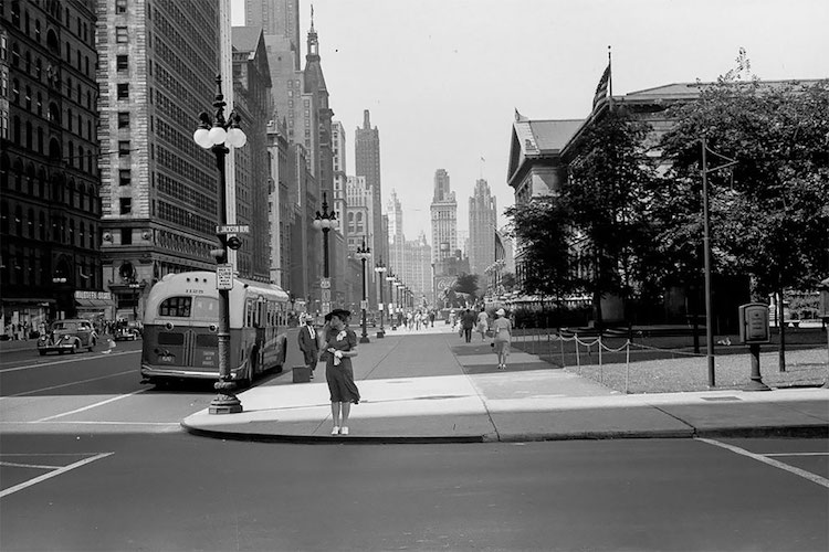 John Vachon 1940s Chicago street photography