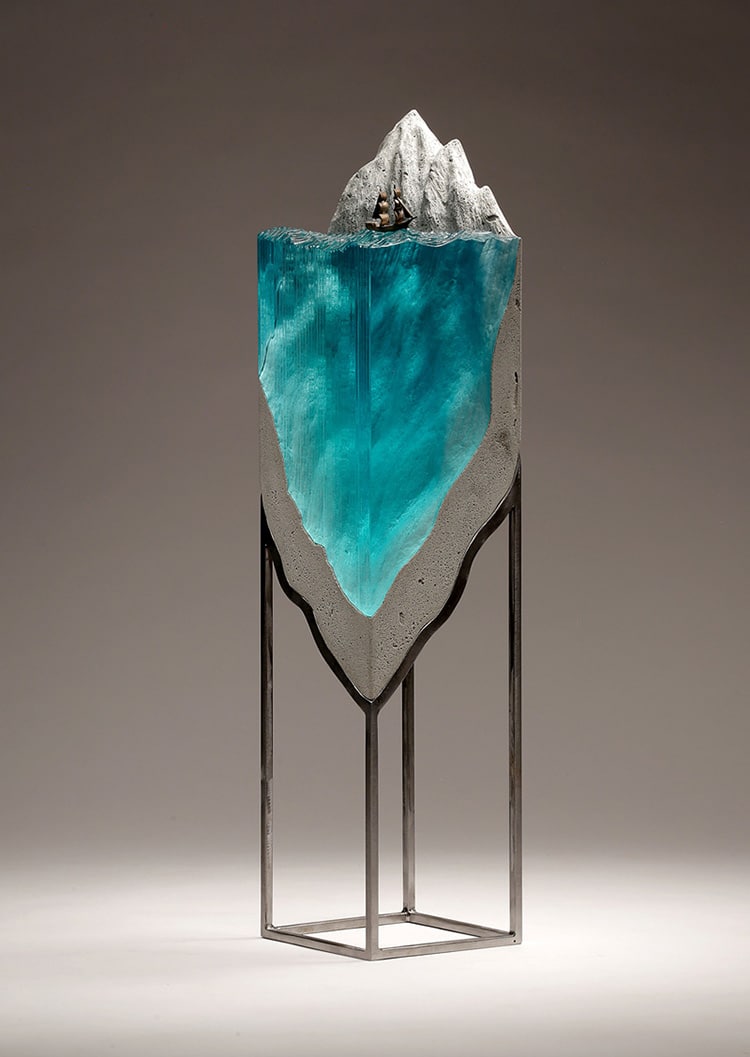 Handmade Glass Sculptures Capture the Beauty of the Ocean