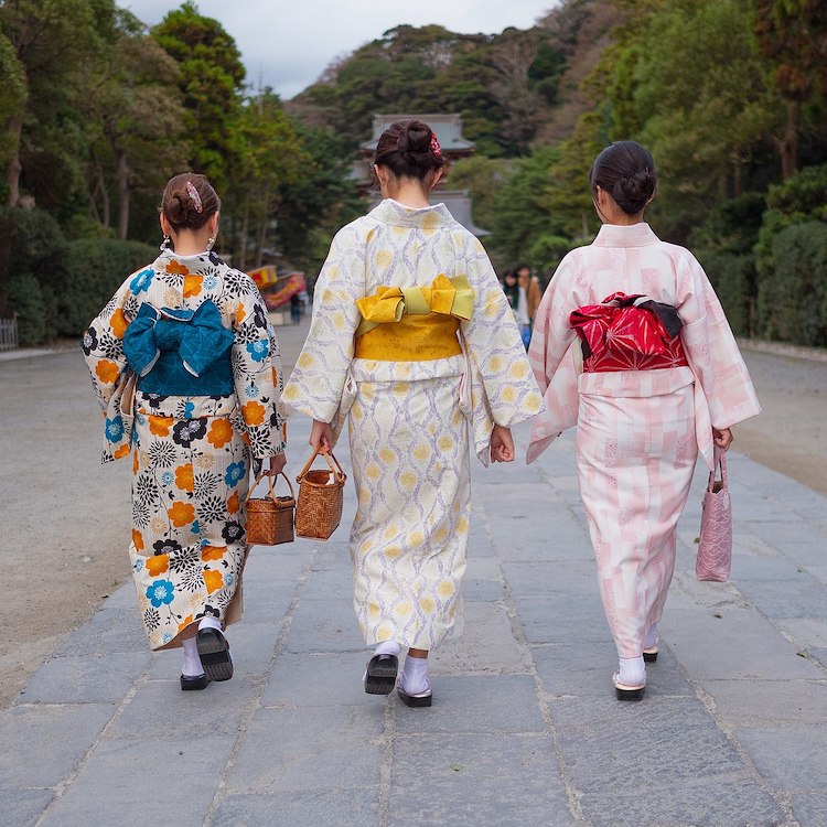 Ai Shows Off Her Kimono